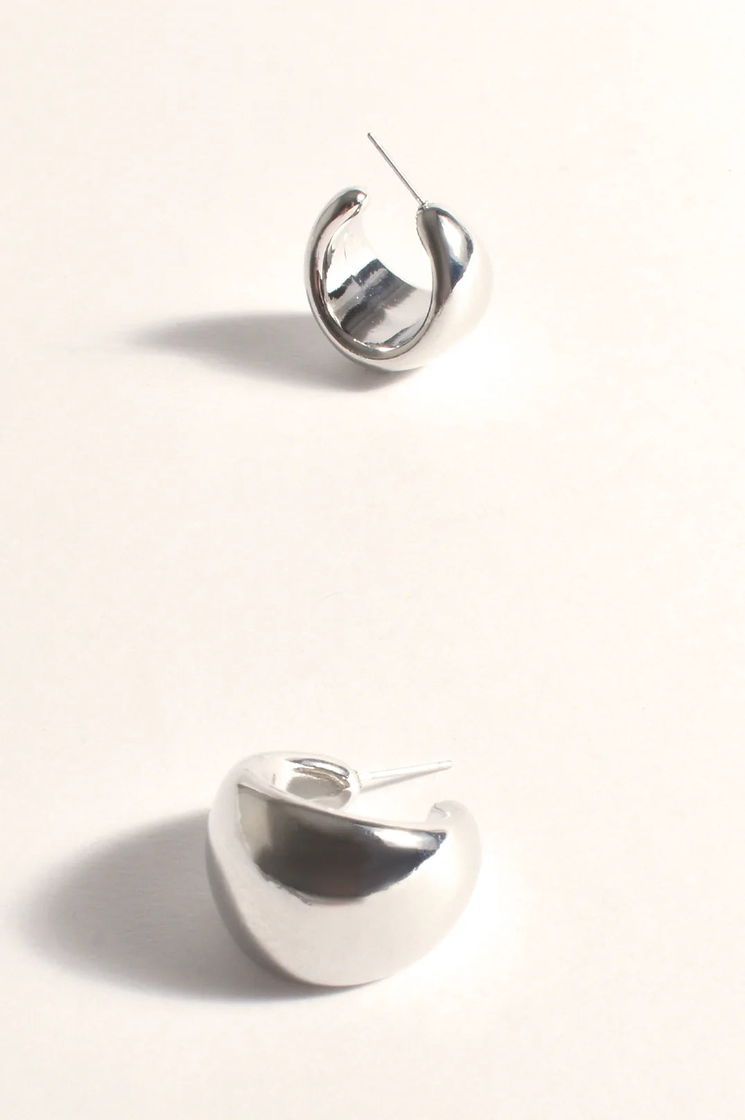 Elise Mini Wide Hoops Silver